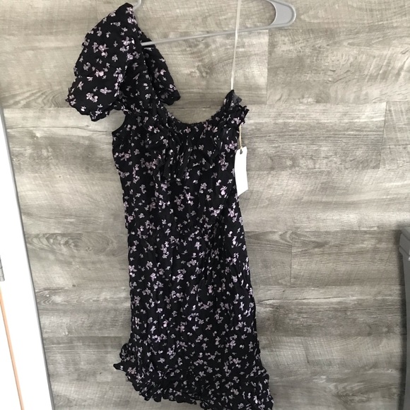 Leith One-Shoulder Ruffle Dress NWT - Picture 8 of 14